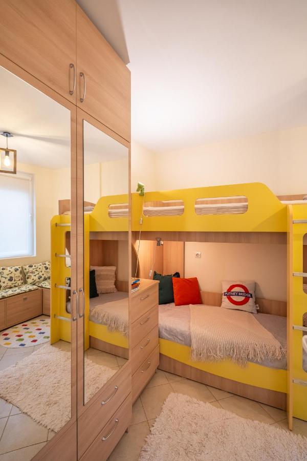 Premium Comfy 2Bdr Apt - Free Parking - Fast Wi-Fi Sofia Exterior photo