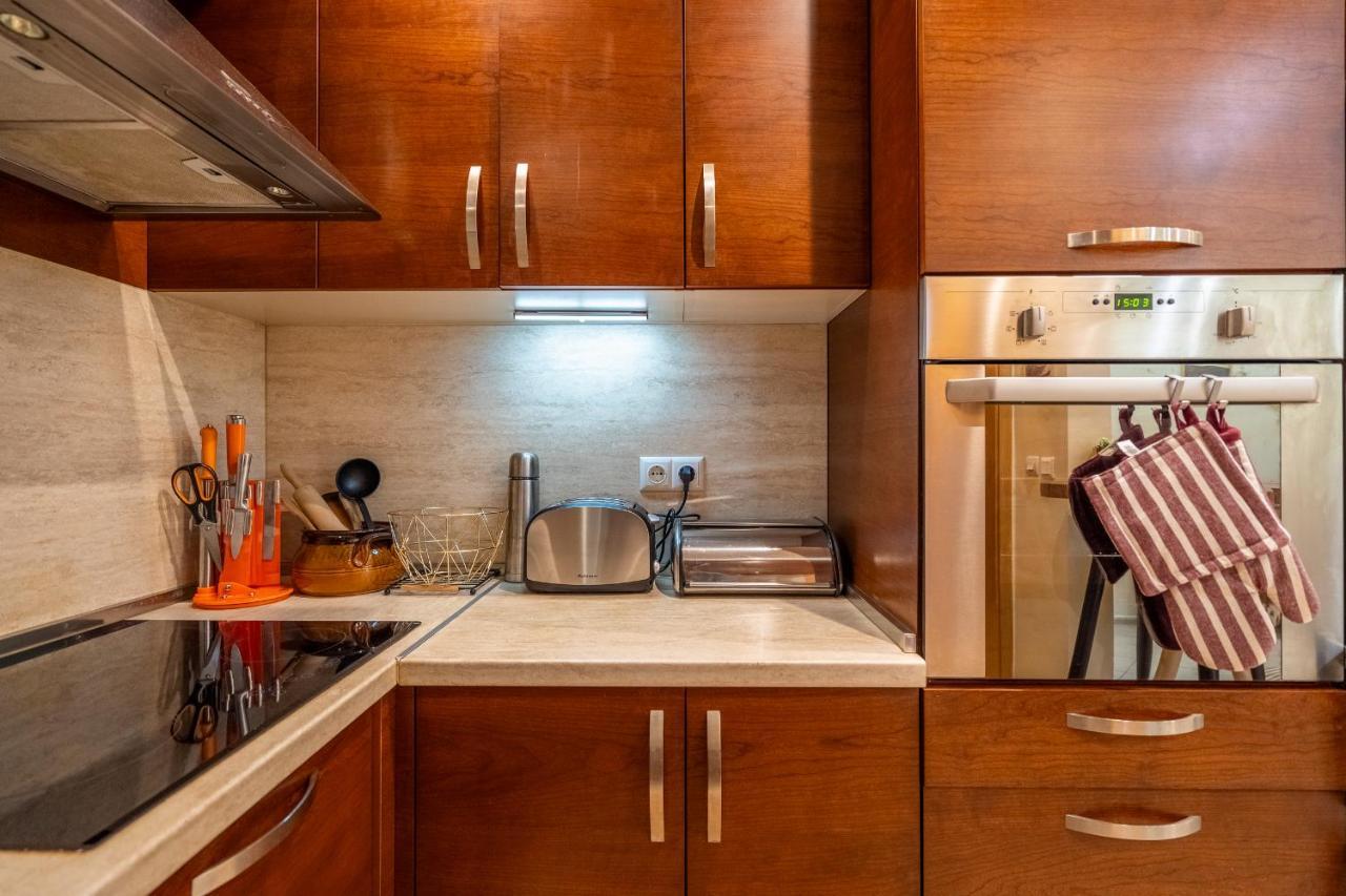 Premium Comfy 2Bdr Apt - Free Parking - Fast Wi-Fi Sofia Exterior photo